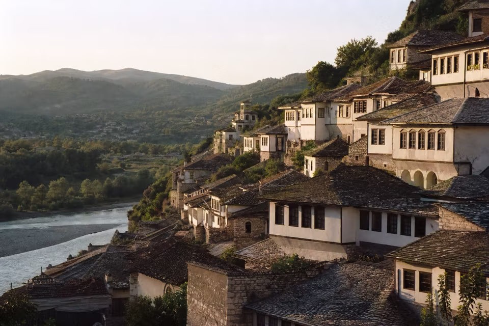 Arnavutluk'tan bir manzara