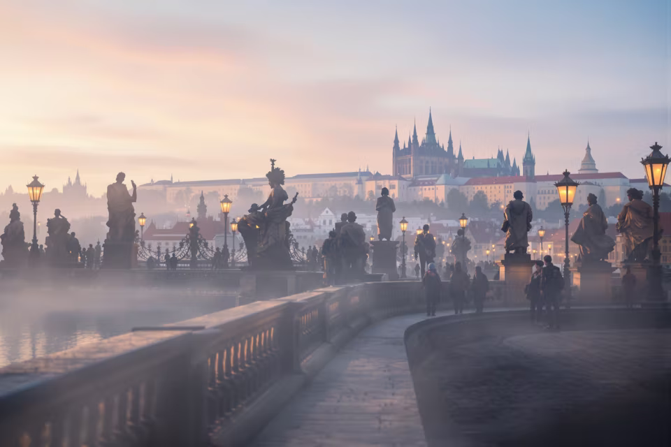 Karlov Köprüsü ve Prag Kalesi
