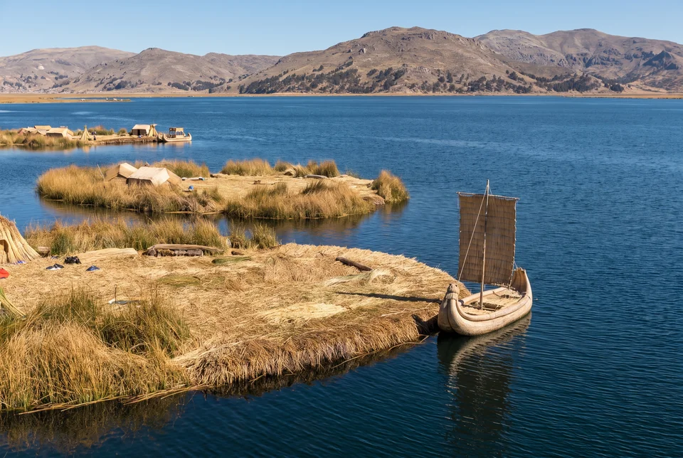 Floating Uros reed islands and a reed boat on Lake Titicaca, visualization