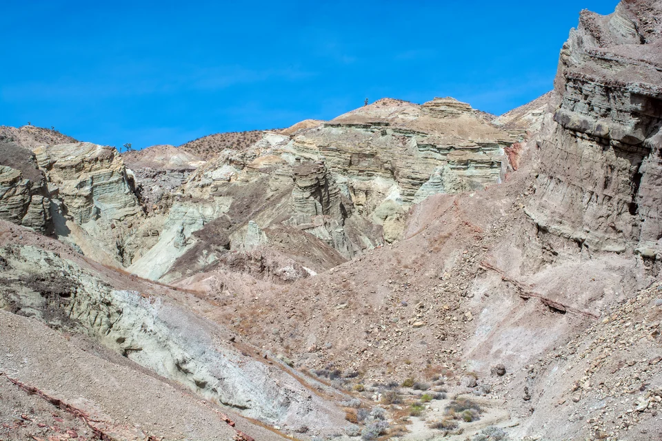 Green and pink toned rocks in the Rainbow Basin canyon near Barstow