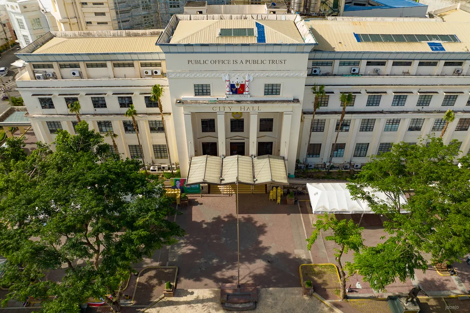 The neoclassical Cebu City Hall and the trees in front seen from above
