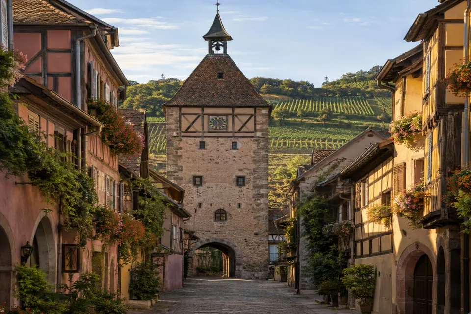 The Dolder gate and half-timbered houses in Riquewihr