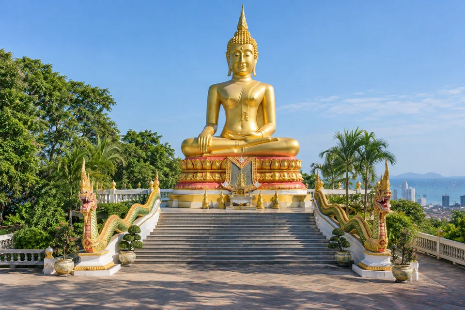 Pattaya Büyük Buda (Wat Phra Yai)