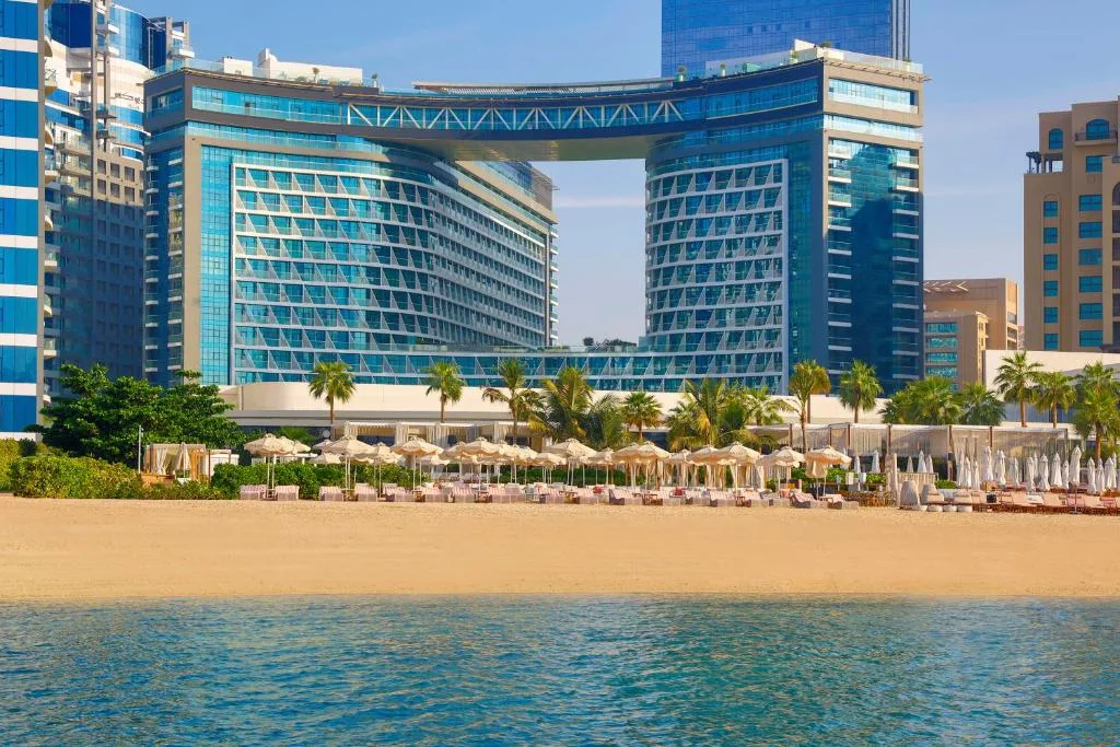 NH Collection Dubai The Palm — Photo 1