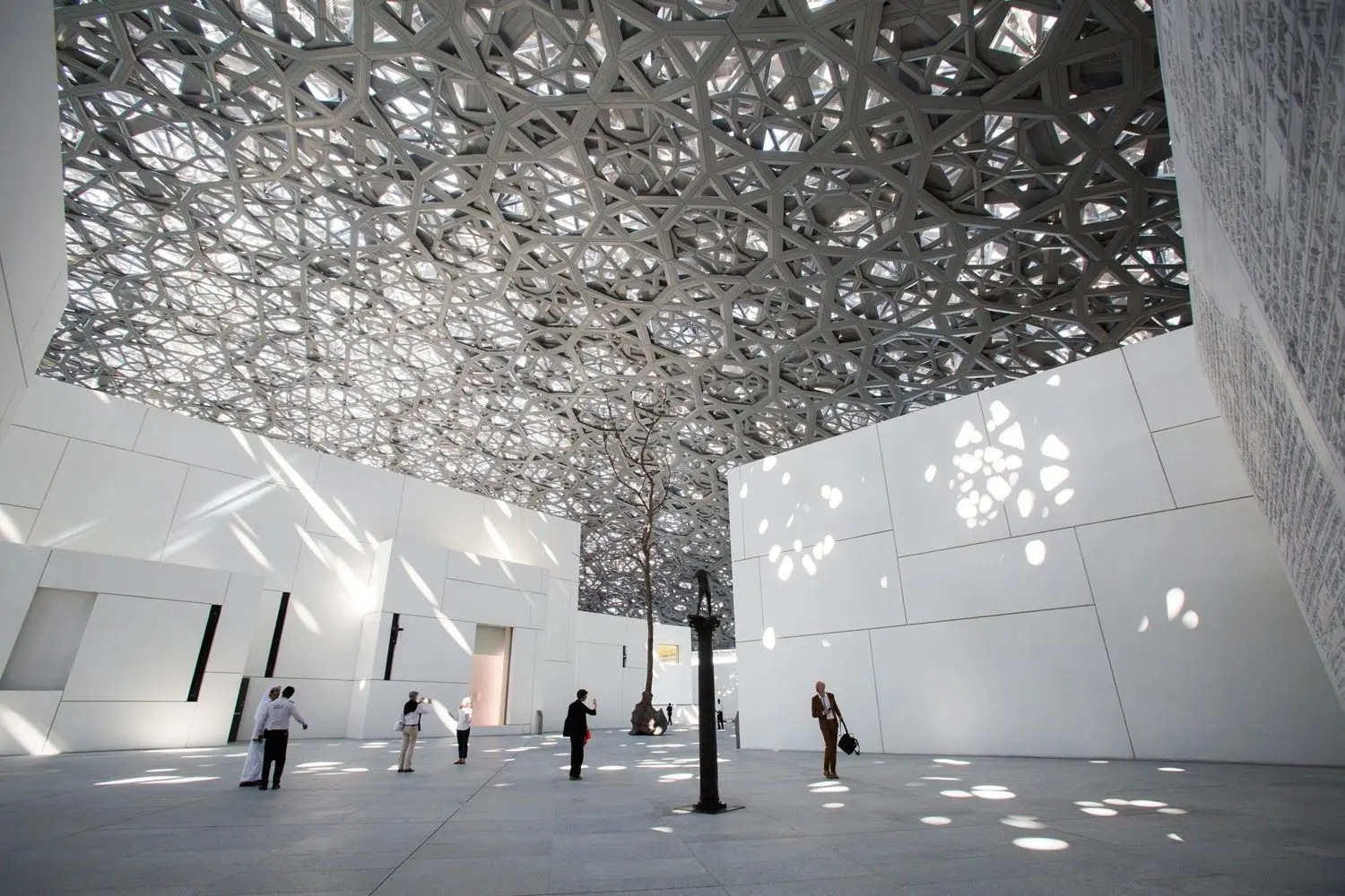 Abu Dhabi Iconic Places Tour