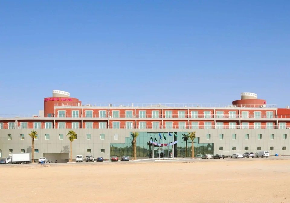 A photograph of Golden Ship Hotel