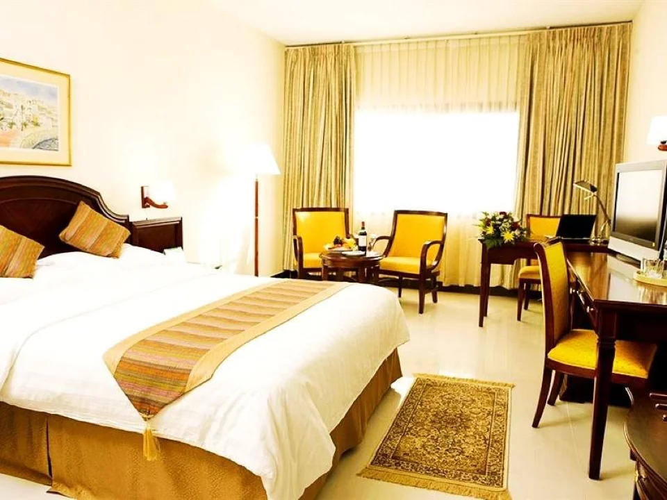 Hotel Muscat Holiday