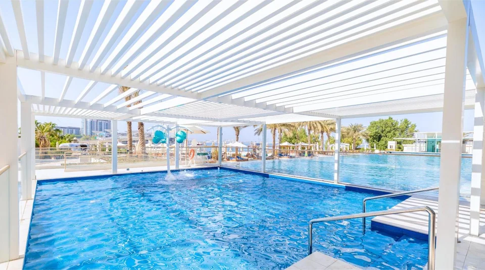 DoubleTree by Hilton Dubai - Jumeirah Beach