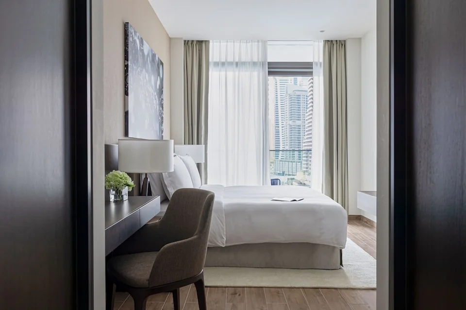 Jumeirah Living Marina Gate