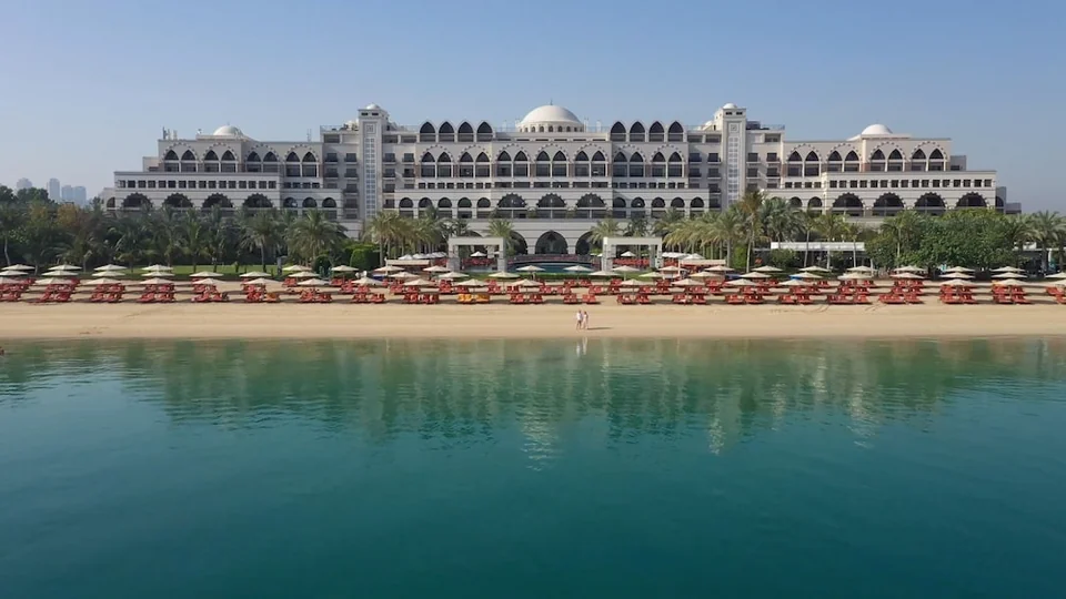 A photograph of Jumeirah Zabeel Saray