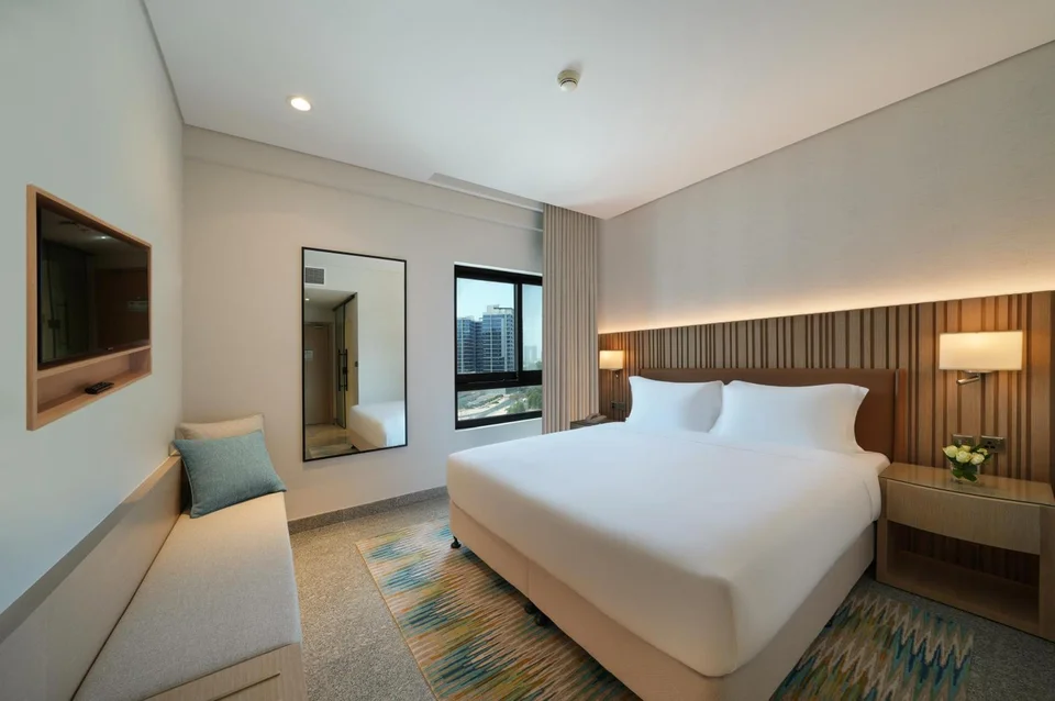 Arabian Park Dubai, an Edge by Rotana Hotel