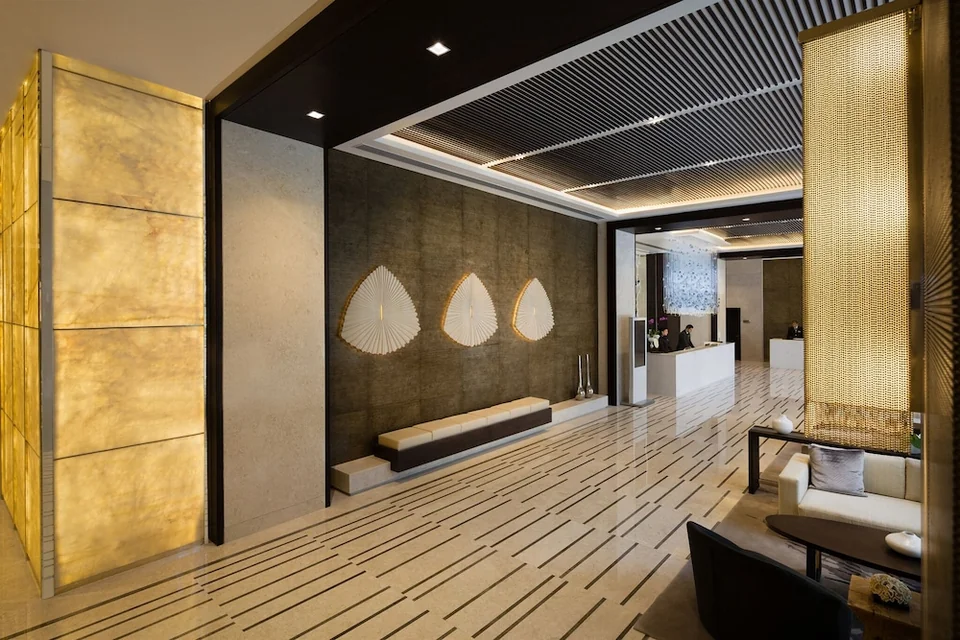Beach Rotana Residences