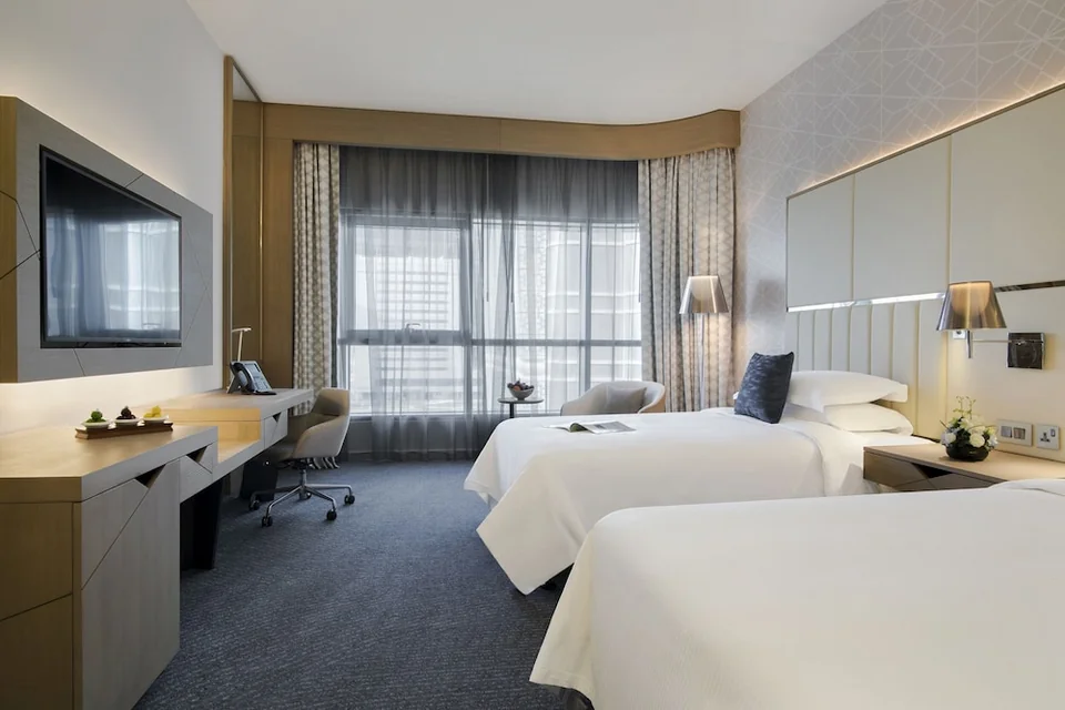 Pearl Rotana Capital Centre