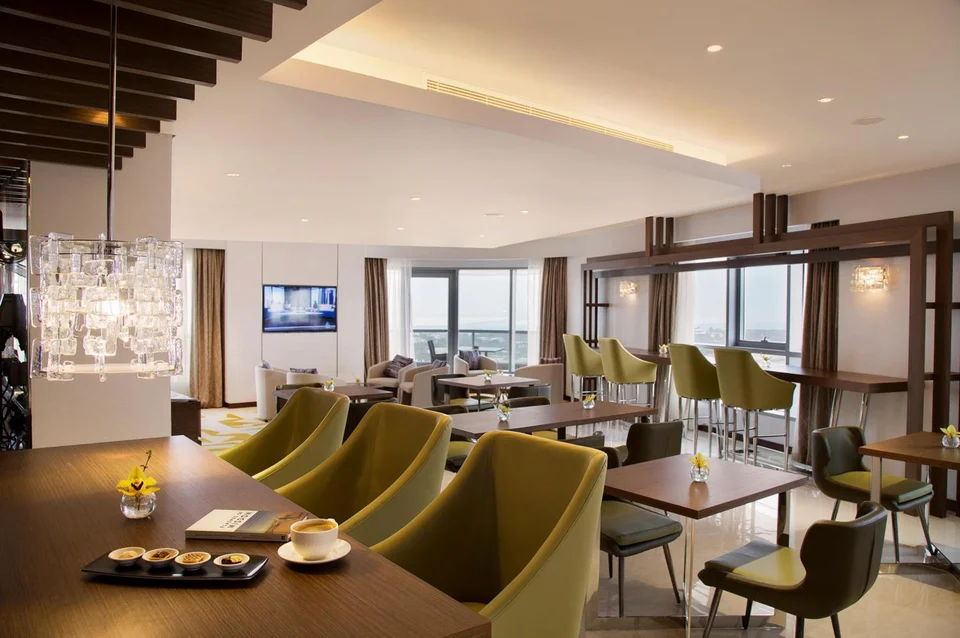 Pearl Rotana Capital Centre