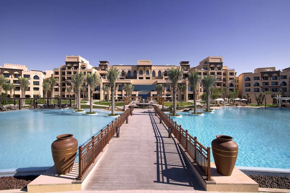 Saadiyat Rotana Resort & Villas otelinden bir fotoğraf