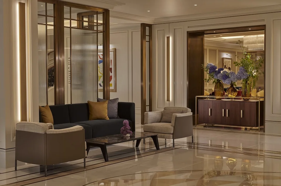 Jumeirah Carlton Tower