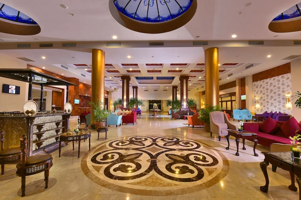 Sea Beach Edge by Rotana