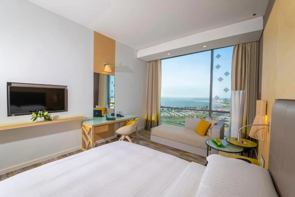 Rotana Corniche