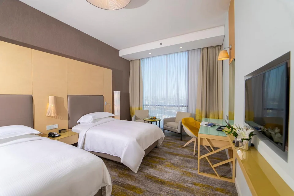 Rotana Corniche