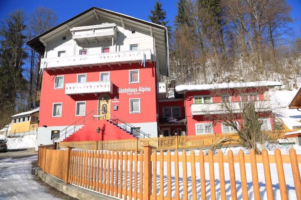Gästehaus Alpina otelinden bir fotoğraf