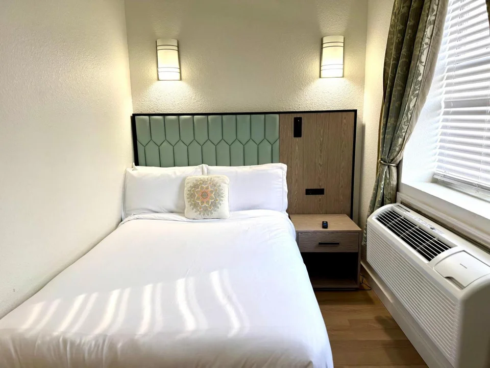 Athens Hotel Suites