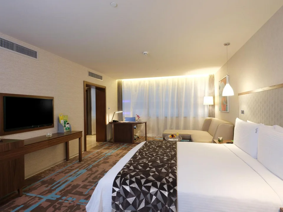 Holiday Inn Kuwait Al Thuraya City