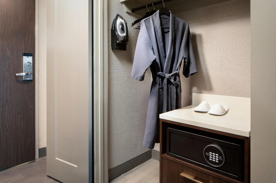 Marriott Dallas Addison Quorum Galleria