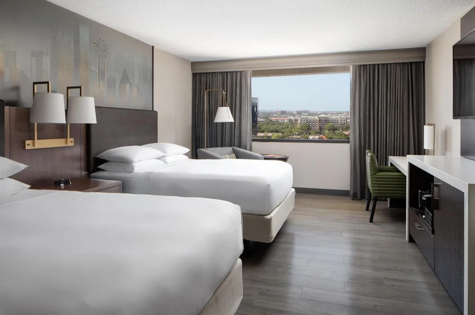 Marriott Dallas Addison Quorum Galleria