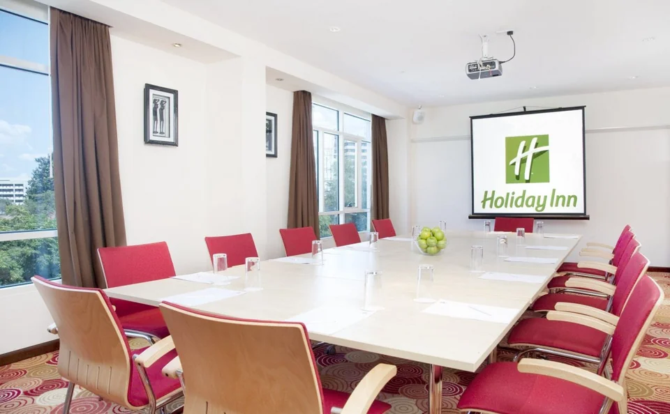 Holiday Inn Dar es Salaam