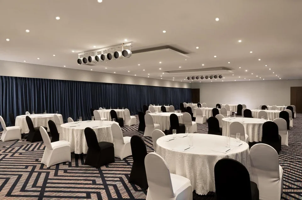 Four Points by Sheraton Dar es Salaam New Africa Hotel