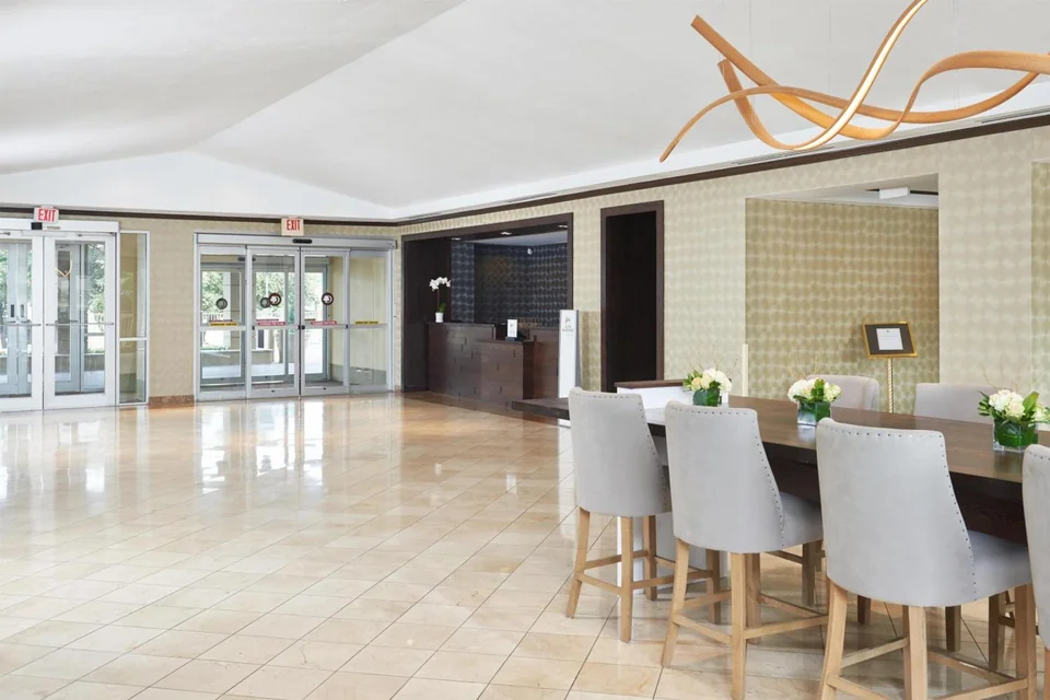 Double Tree Dallas Market Center