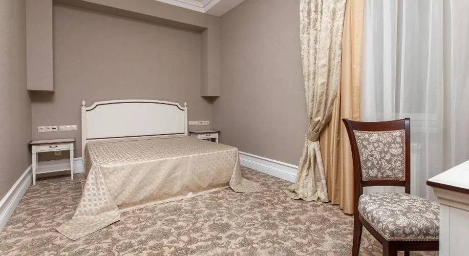 Razumovsky Business Club Hotel