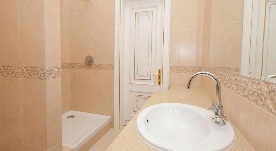 Razumovsky Business Club Hotel