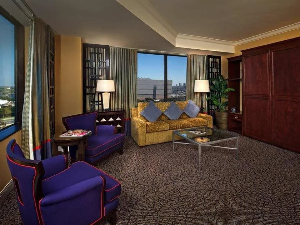 Hilton Anatole