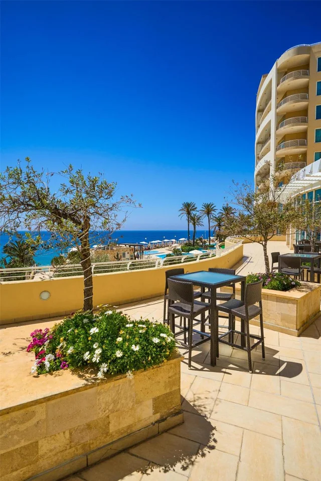 Radisson Blu Resort & Spa Malta Golden Sands