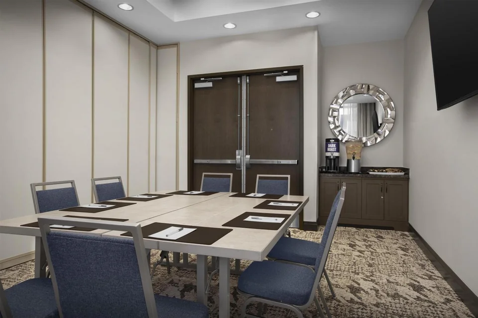 Hampton Inn Suites Austin University