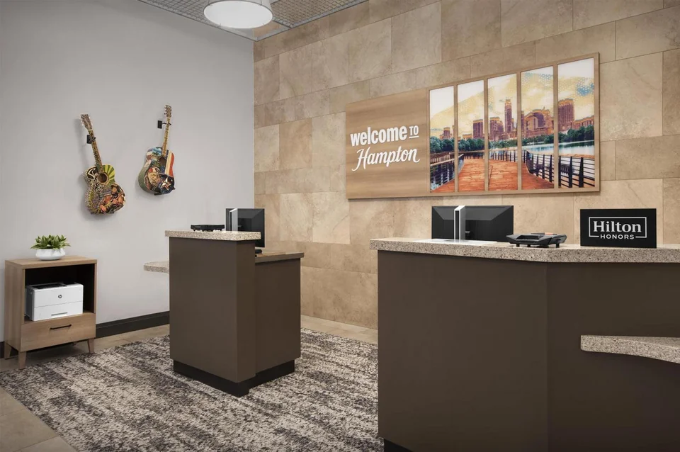 Hampton Inn Suites Austin University