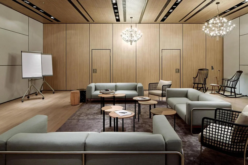 Roomers Baden-Baden, Autograph Collection
