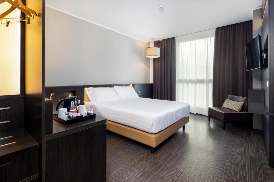 Best Western Premier CHC Airport
