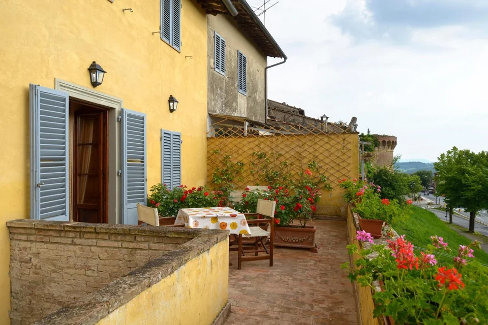 Palazzo Al Torrione 2 B&B