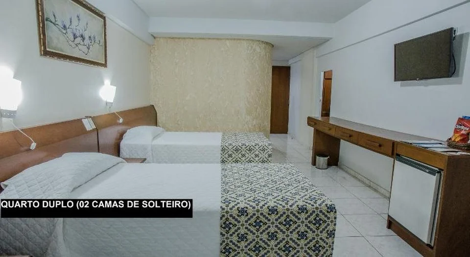 A photograph of Foz Presidente Comfort Hotel