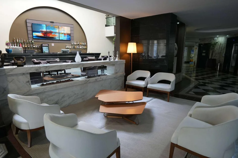 Wyndham Golden Foz Suites
