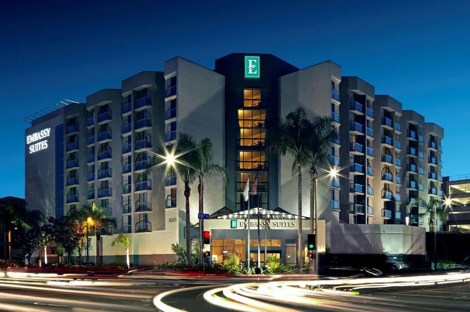 Embassy Suites Los Angeles International Airport / North