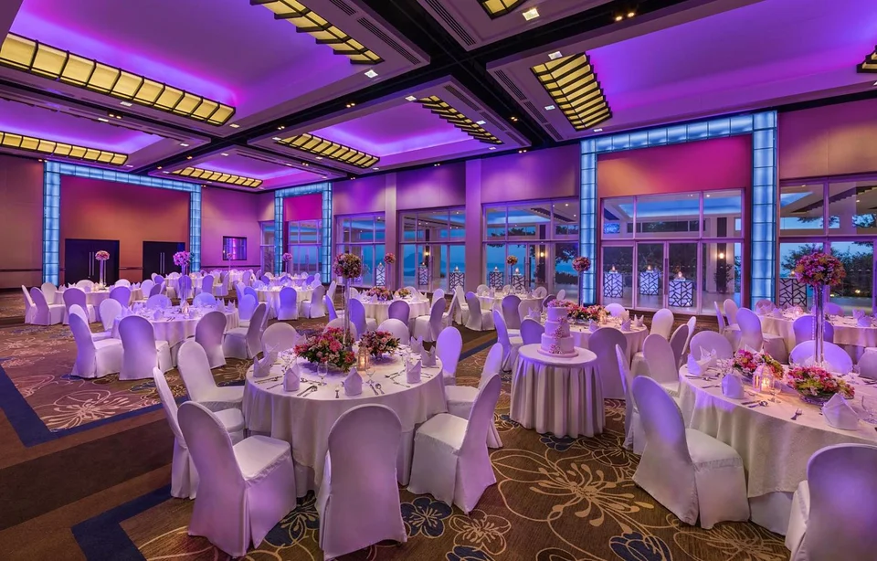 Taal Vista Hotel