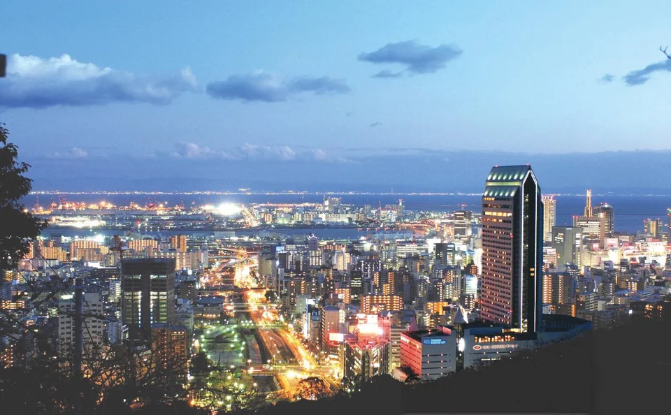 A photograph of ANA Crowne Plaza Kobe