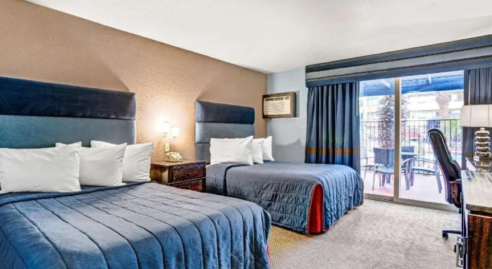 Travelodge Las Vegas Center Strip