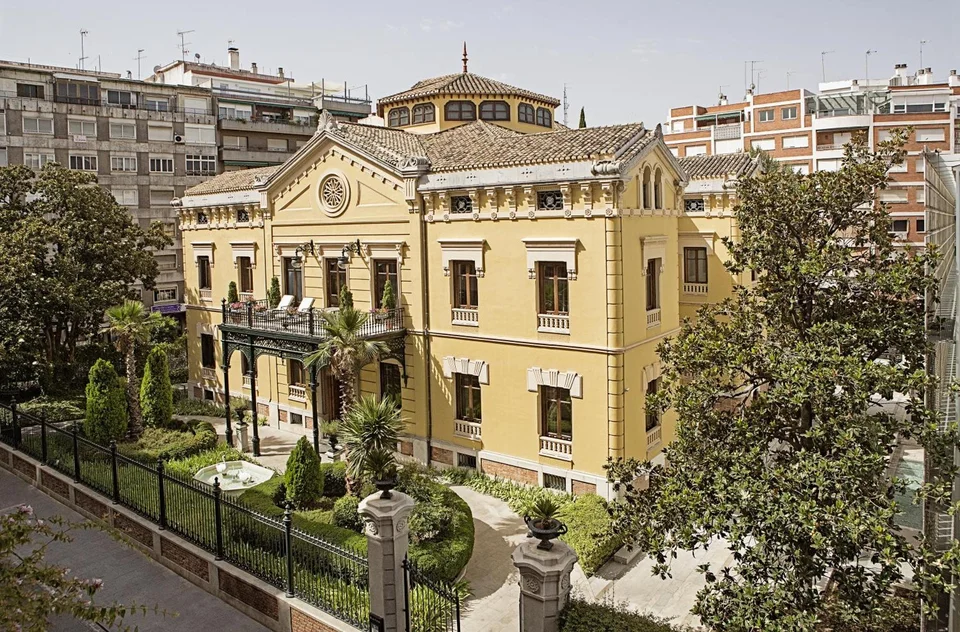Hospes Palacio de los Patos, a Member of Design Hotels