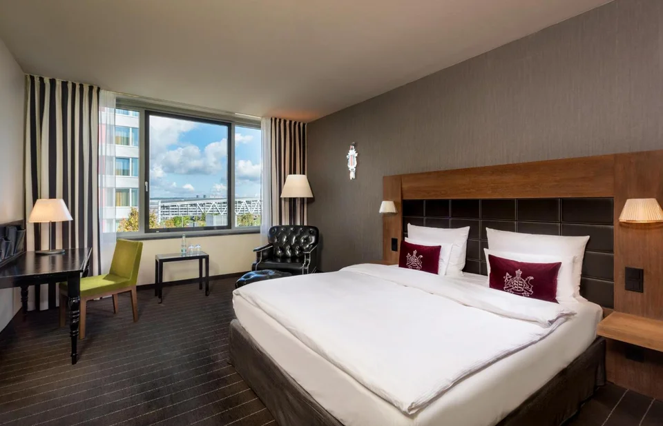 Mövenpick Hotel Stuttgart Airport