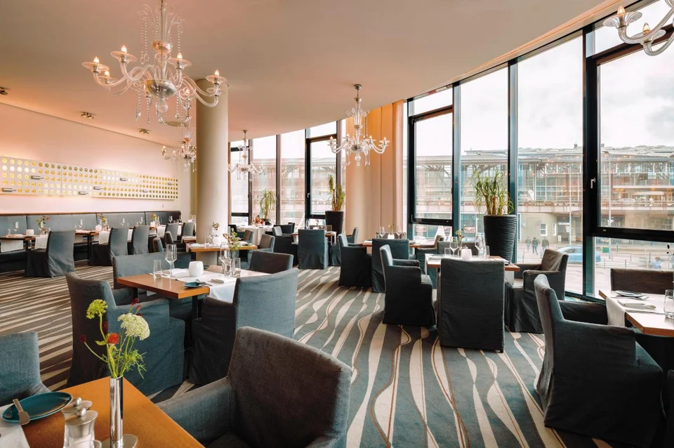 Mövenpick Hotel Stuttgart Airport