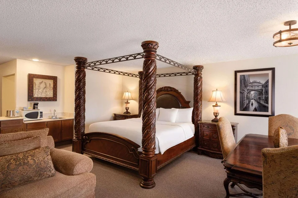 Radisson Colorado Springs Airport